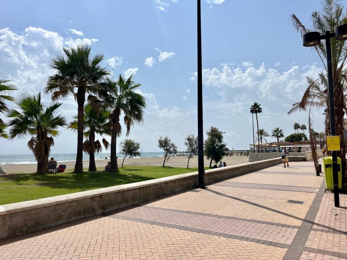 Terrace By The Sea By Gms Apartamentos فوينخيرولا المظهر الخارجي الصورة